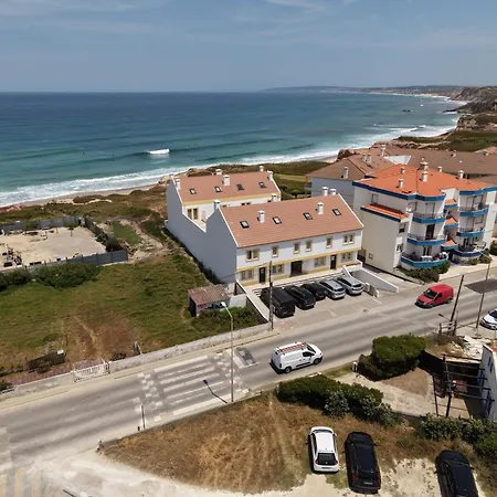 Baleal Haven - Surf, Sun & Sea Ferrel